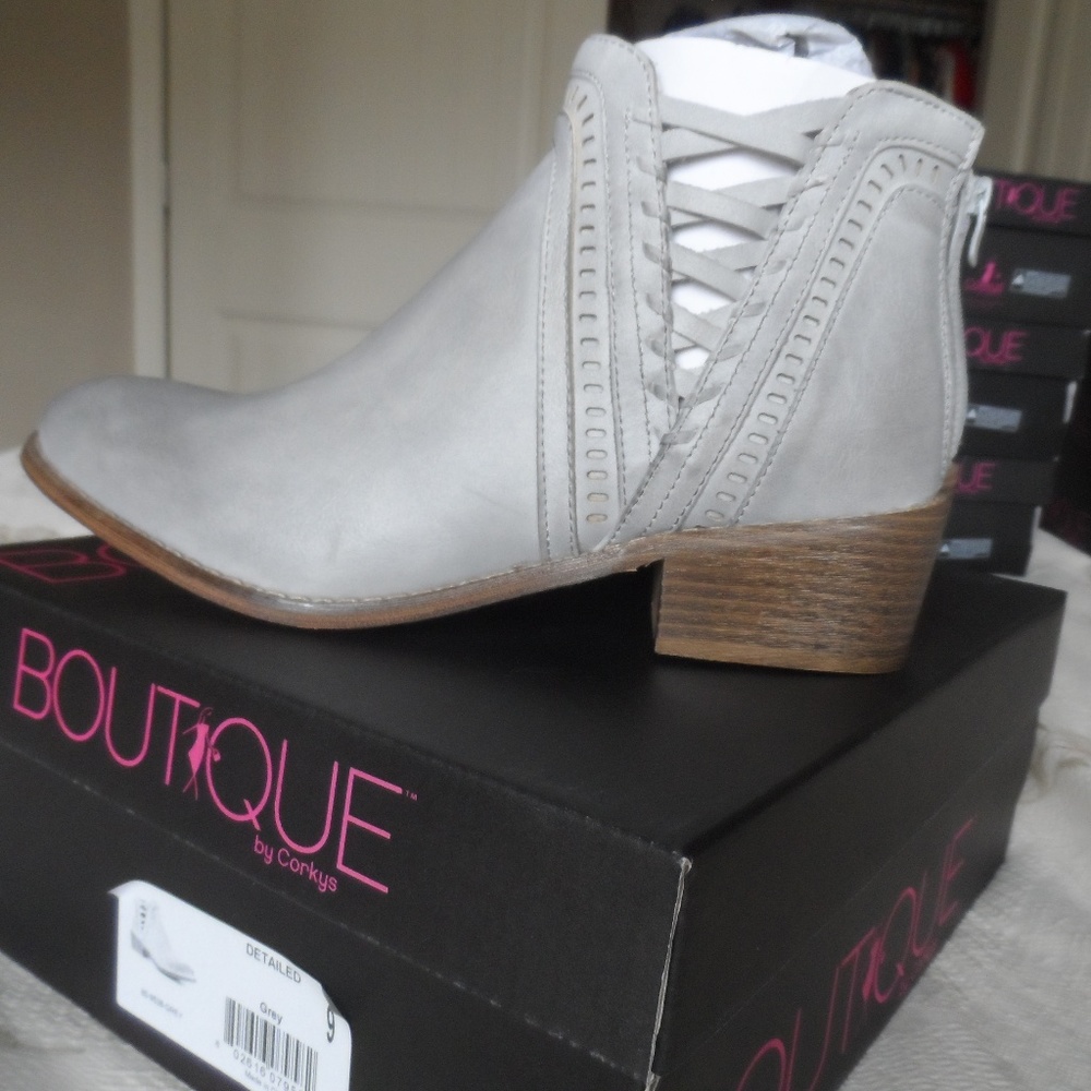 Grey bootie - Picture 8 of 8